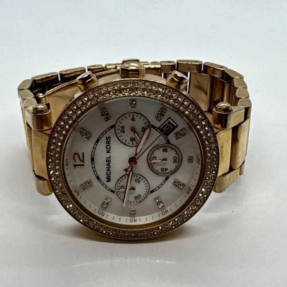Michael Kors Parker MK5491 Women Rose Gold Analog Dial Quartz Wrist Watch JNA613